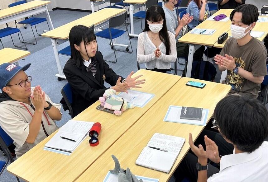 おおぞら高校の生徒とおおぞらカレッジの学生と交流会