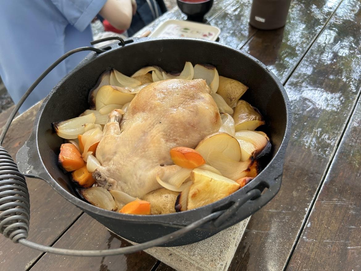 丸鶏のローストチキン