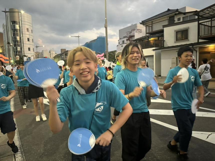 松本ぼんぼんに参加した生徒の様子